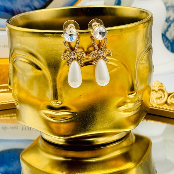 🆕 OSCAR DE LA RENTA 🧿 NWOT Bow Earrings With Pearls - Picture 14 of 16